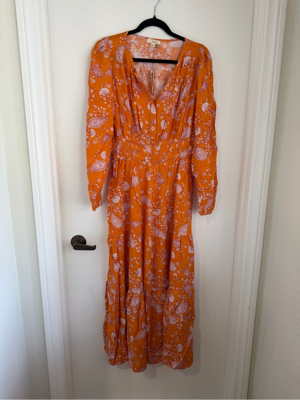 easel Orange Paisley V‑Neck Maxi Dress-NWT